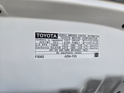 Used 2021 Toyota RAV4 XSE w/ XSE Grade Weather Package image 28