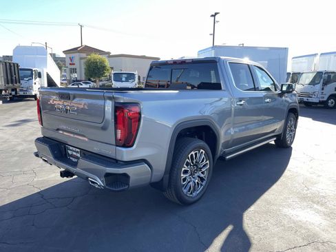 New 2026 GMC Sierra 1500 Denali Ultimate image 5