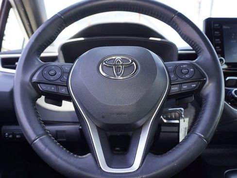 Used 2022 Toyota Corolla SE w/ Carpet Mat Package (TMS) FWD image 19