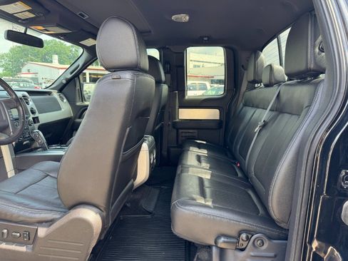 Used 2014 Ford F150 FX4 w/ Equipment Group 402A Luxury AWD/4WD image 16