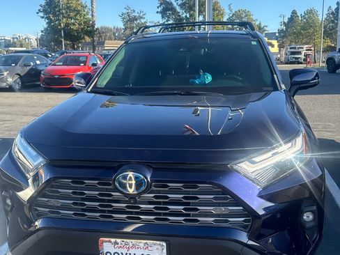 Used 2023 Toyota RAV4 Limited AWD/4WD image 2