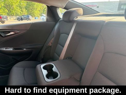 Used 2024 Chevrolet Malibu LT FWD image 28