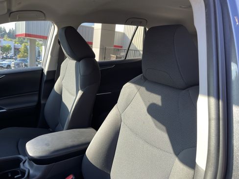 Certified 2024 Toyota RAV4 LE AWD/4WD image 16
