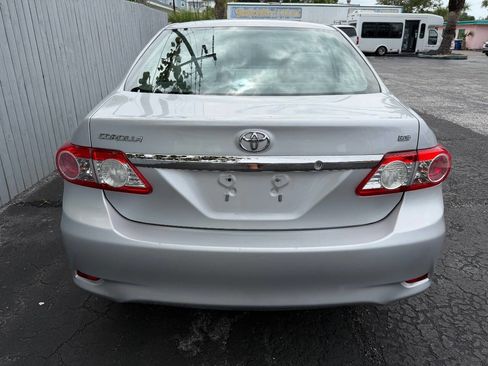 Used 2012 Toyota Corolla LE FWD image 4