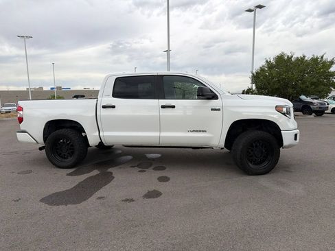 Used 2020 Toyota Tundra SR5 AWD/4WD image 4
