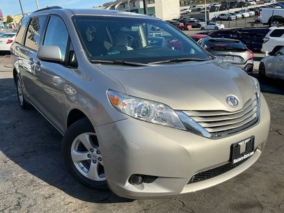 Used 2015 Toyota Sienna LE