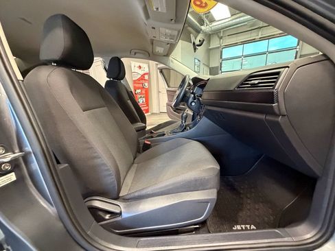 Used 2019 Volkswagen Jetta S w/ Driver Assistance Package FWD image 39