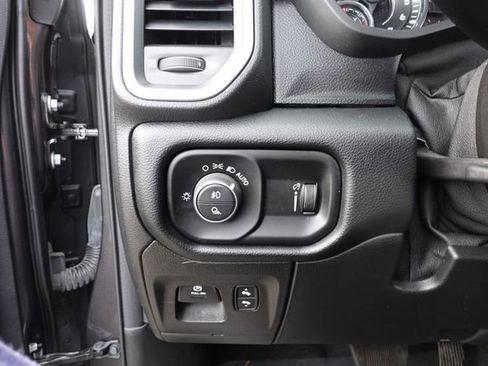Used 2021 RAM 1500 Big Horn image 22