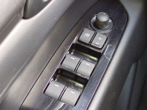 Used 2020 MAZDA CX-5 Touring image 24