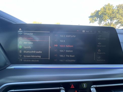 Used 2022 BMW X5 sDrive40i w/ M Sport Package image 12