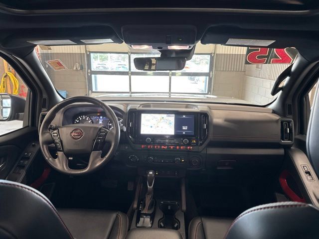 Certified 2025 Nissan Frontier PRO-4X w/ Pro Premium Package AWD/4WD image 19