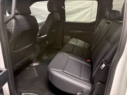 Used 2025 Ford F150 Lariat AWD/4WD image 17