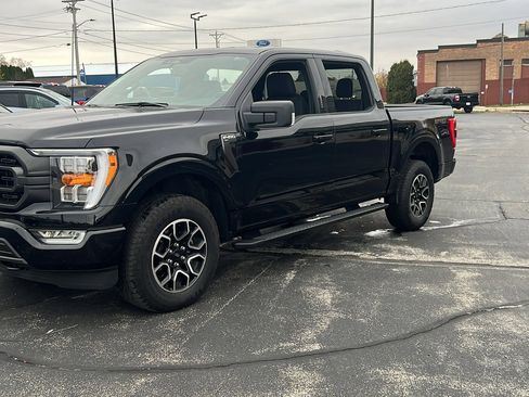 Used 2022 Ford F150 XLT w/ Equipment Group 302A High image 4