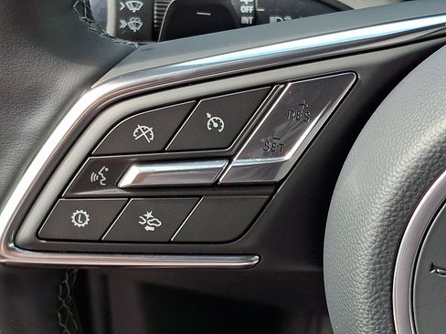 Certified 2026 Buick Enclave Preferred AWD/4WD image 24