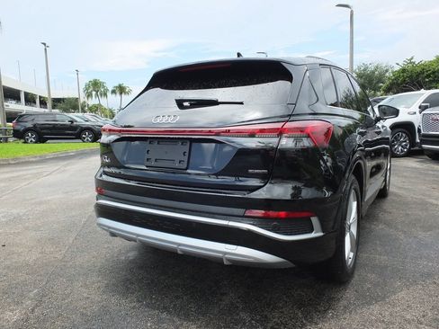 Used 2024 Audi Q4 e-tron Premium w/ Convenience Package AWD/4WD image 8