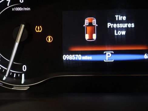 Used 2018 Honda Pilot EX-L image 40