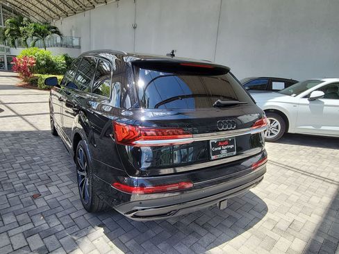 Used 2021 Audi Q7 3.0T Prestige w/ Prestige Package AWD/4WD image 12