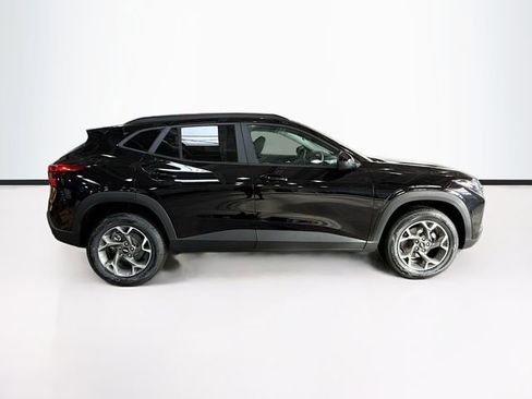 New 2026 Chevrolet Trax LT w/ Driver Confidence Package image 5