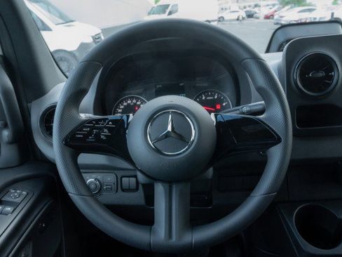 New 2025 Mercedes-Benz Sprinter 2500 image 20