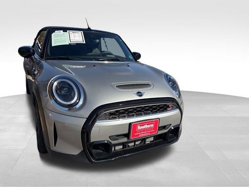 Used 2024 MINI Cooper S image 9