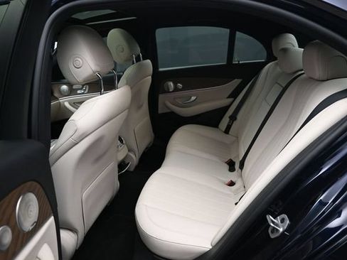 Used 2022 Mercedes-Benz E 350 Sedan w/ AMG Line Exterior image 10