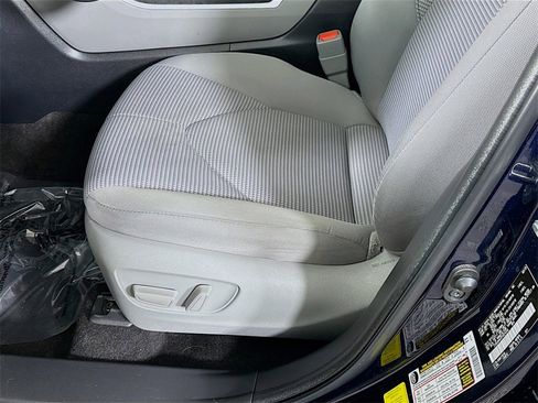 Certified 2023 Toyota Highlander LE image 24