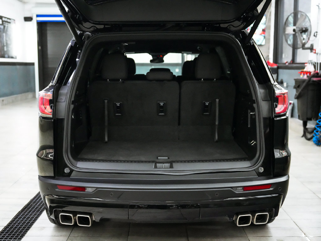 Used 2025 GMC Acadia Elevation w/ Black Edition FWD image 39