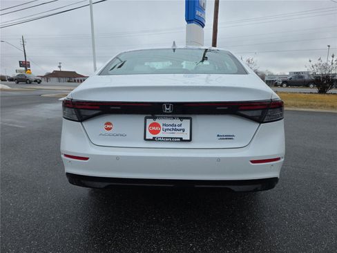New 2026 Honda Accord Touring image 5