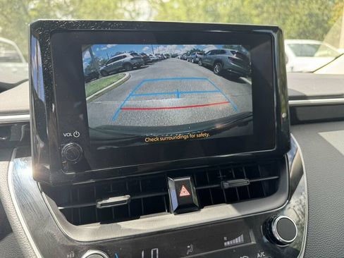 Used 2026 Toyota Corolla LE FWD image 6