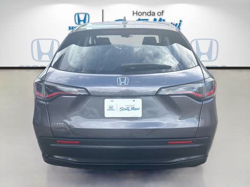 Used 2024 Honda HR-V LX image 6