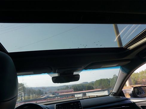 Used 2020 Toyota Avalon Touring image 14