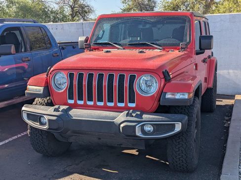 Used 2018 Jeep Wrangler Unlimited Sahara image 1