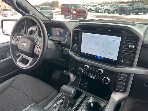 Used 2025 Ford F150 XLT w/ Equipment Group 302A MID image 31