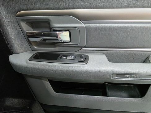 Used 2018 RAM 1500 Big Horn AWD/4WD image 27