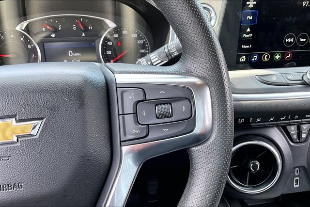 Used 2024 Chevrolet Blazer LT w/ Convenience Package FWD image 12