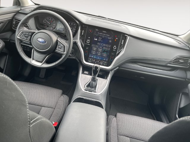 Certified 2025 Subaru Outback Premium AWD/4WD image 10