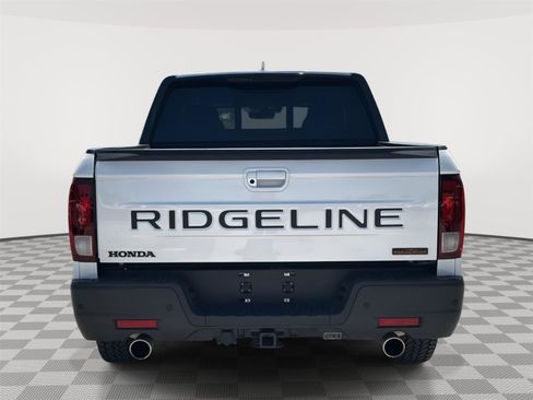 Certified 2025 Honda Ridgeline TrailSport image 4