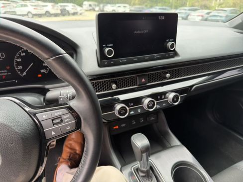 Used 2025 Honda Civic Sport image 20