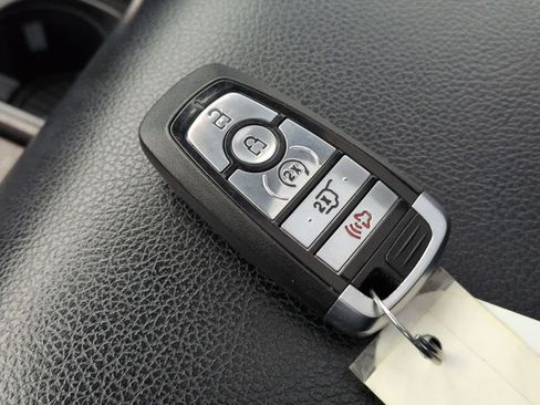 Used 2021 Ford Expedition Max Limited image 37