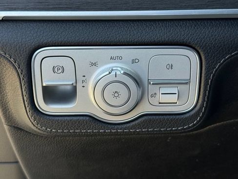 Used 2022 Mercedes-Benz GLE 350 image 25