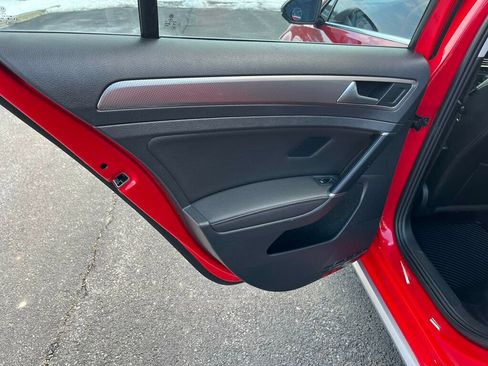 Used 2019 Volkswagen Golf Alltrack SE image 28
