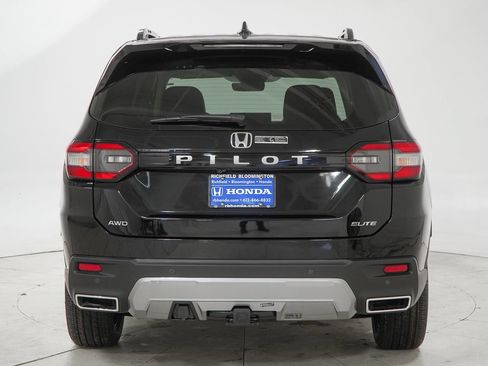 New 2026 Honda Pilot Elite image 8