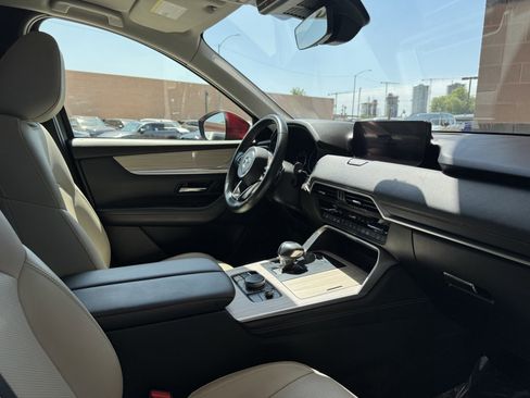 Used 2024 MAZDA CX-90 3.3 Turbo w/ Preferred Plus image 43