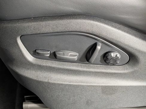 New 2026 Porsche Cayenne GTS AWD/4WD image 29