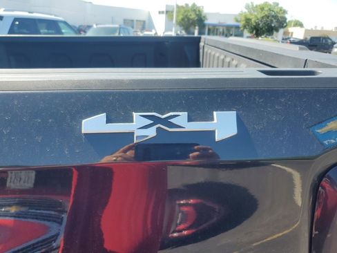 Certified 2025 GMC Sierra 1500 SLT AWD/4WD image 13