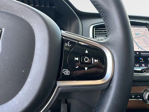 Certified 2023 Volvo XC90 B6 Plus image 27