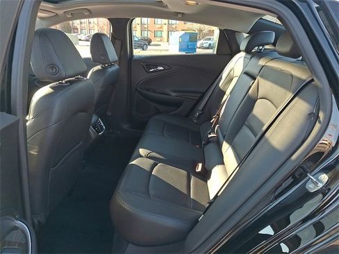 Used 2024 Chevrolet Malibu LT image 10