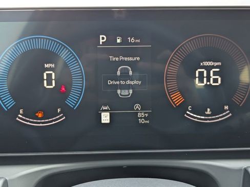 New 2026 Hyundai Tucson SEL image 17