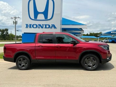 New 2026 Honda Ridgeline TrailSport image 2