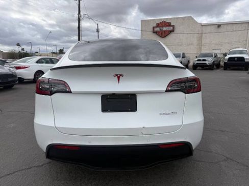 Used 2021 Tesla Model Y Performance AWD/4WD image 4